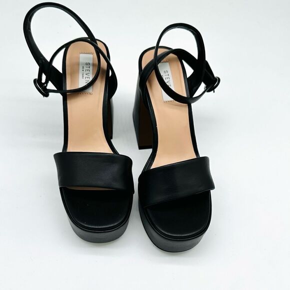 Steven - Picture 2 of 5